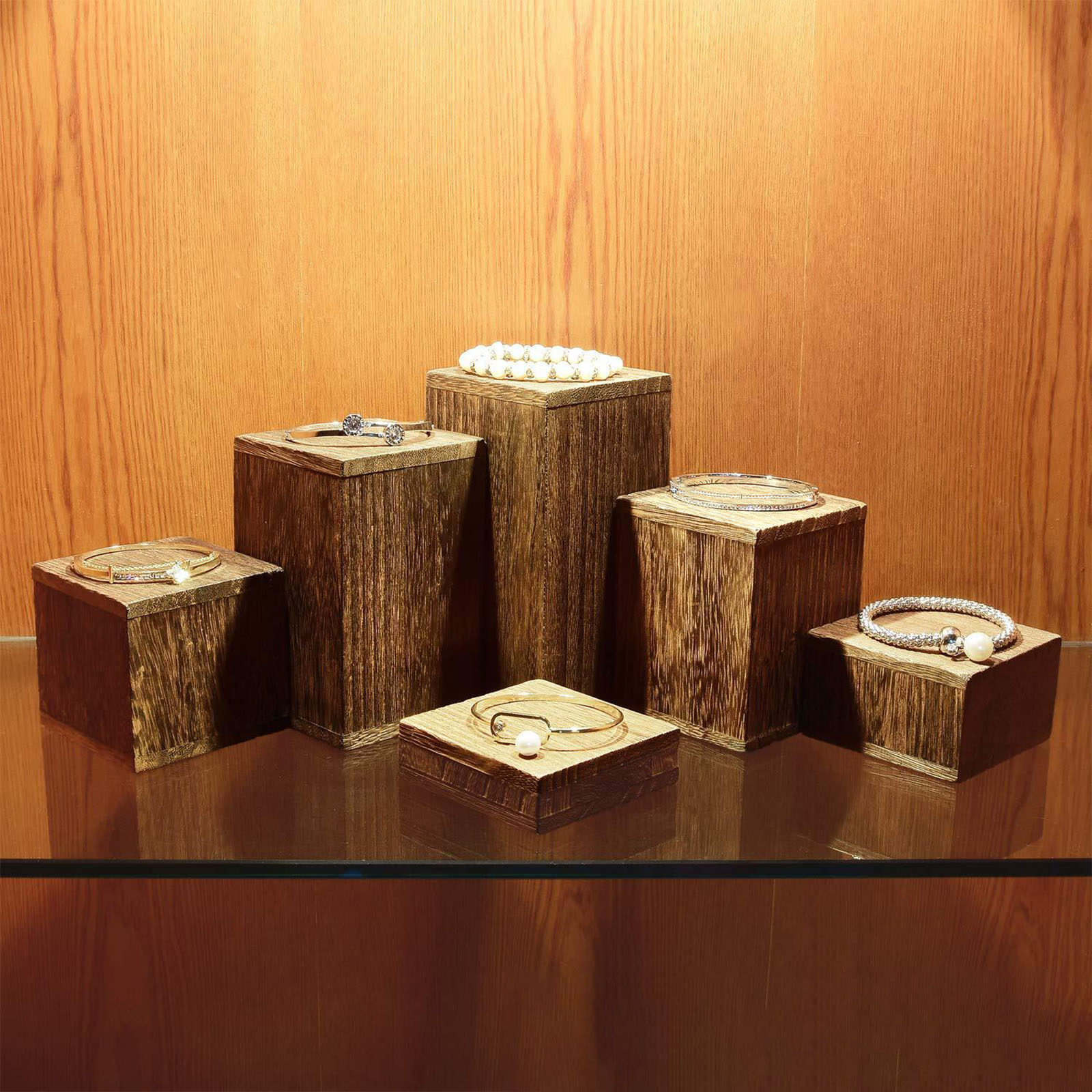 Espositore per Statuette, Scaf - Desk Setup Wood recensione e prezzo