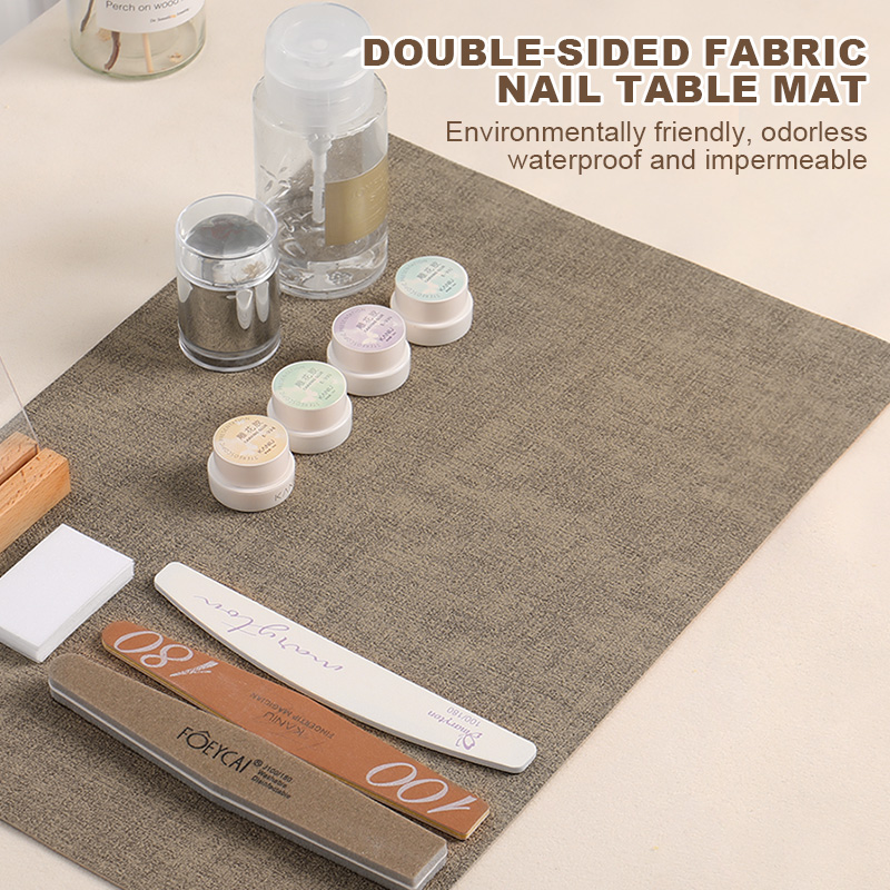 KANIU Tappetino per Salone di  - Desk Pad Leather Large recensione e prezzo