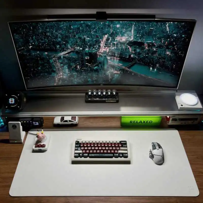 Supporto per monitor in allumi - Desk Setup Height recensione e prezzo